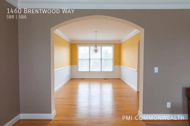 Building Photo - 1460 Brentwood Way