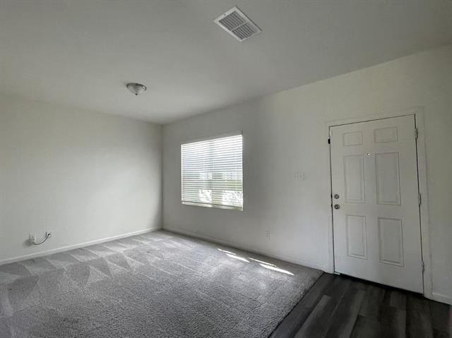 Building Photo - 2909 Aspen Dr