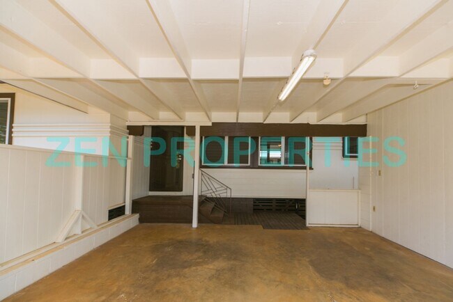 Building Photo - 3167 Charles St