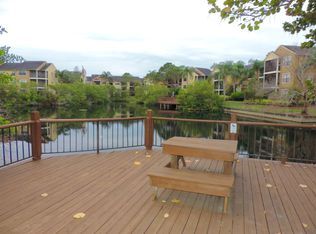 Picnic and BBQ area - 11901 4th St N