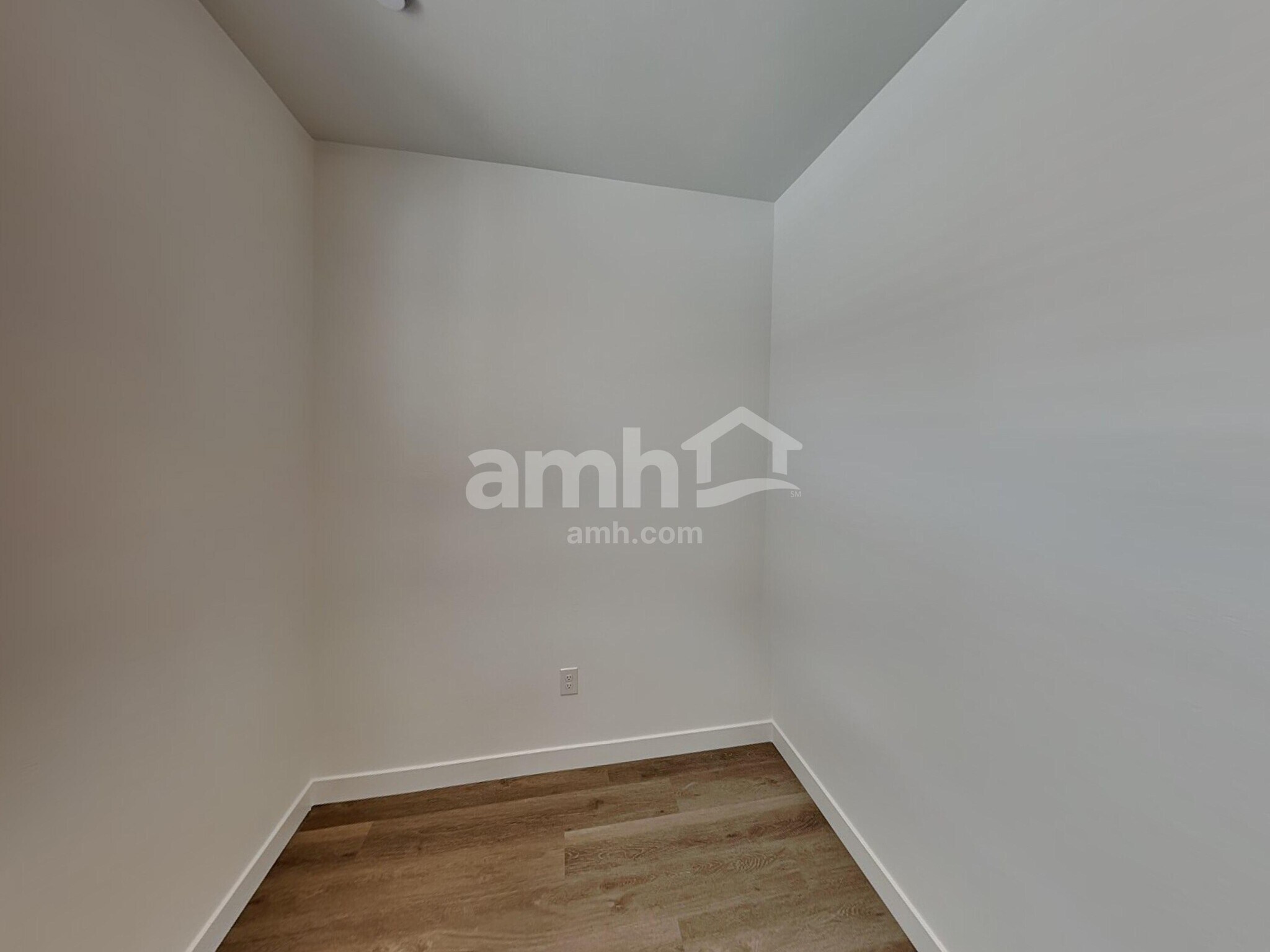 Building Photo - 6477 E Paseo Baranda