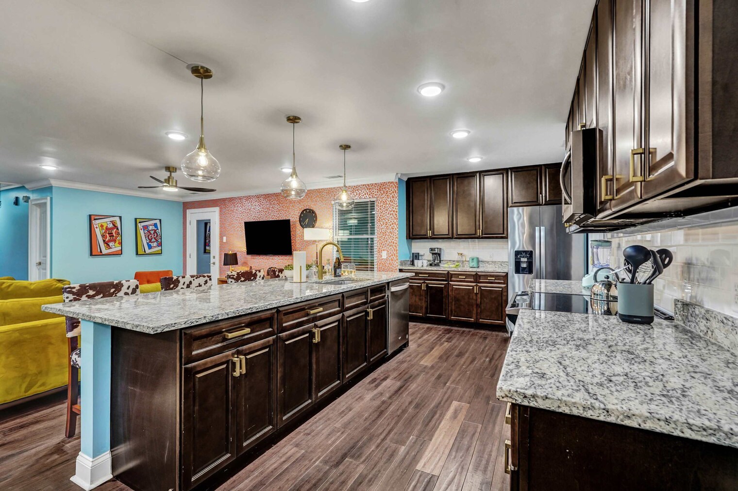Building Photo - 533 Quarterman Dr