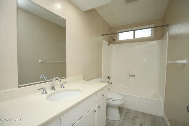 Building Photo - 684 Paseo Montecito