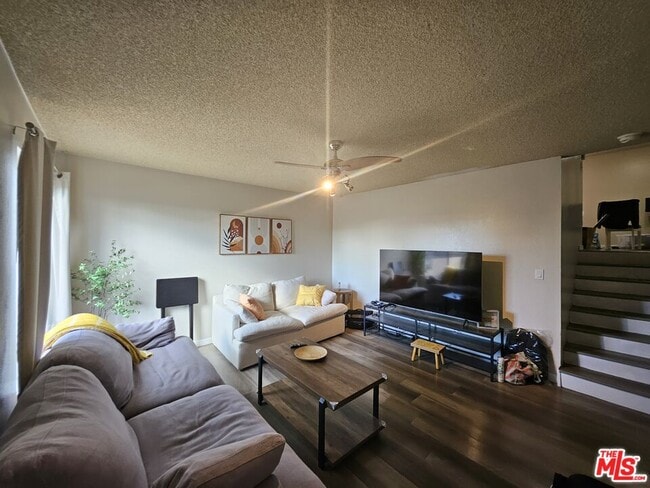 Building Photo - 21605 Villa Pacifica Cir