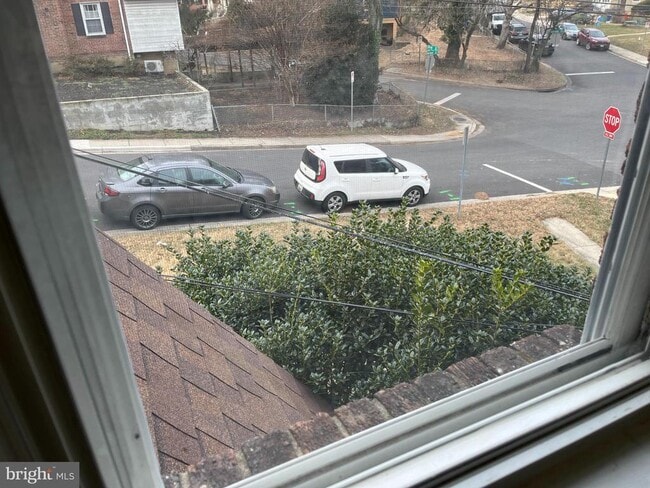 Building Photo - 8009 Garland Ave