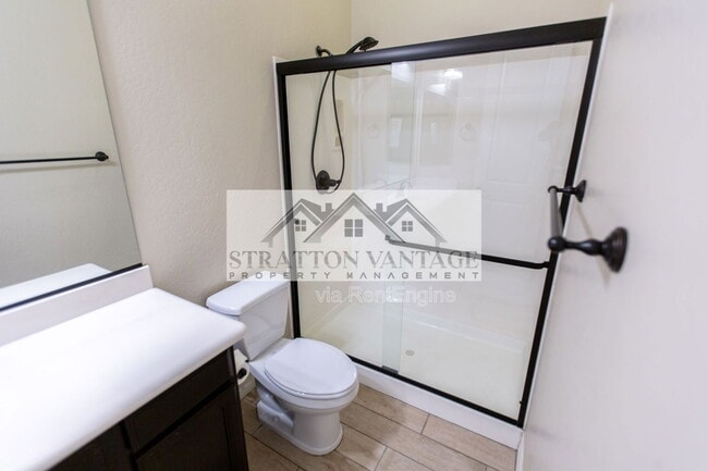 Building Photo - 2883 E Ebony Dr