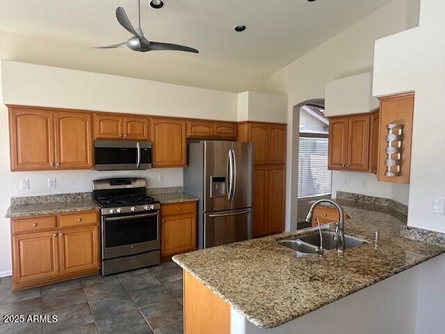 Building Photo - 9863 E Gelding Dr