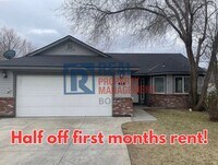 Building Photo - Half Off First Months Rent-3 Bedroom Singl...