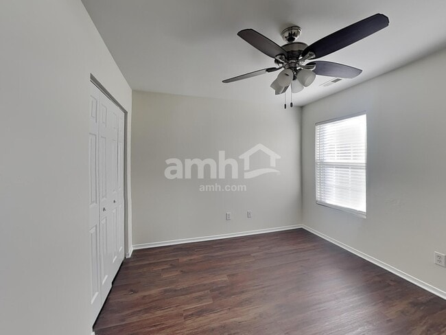 Building Photo - 15728 Circlegreen Dr
