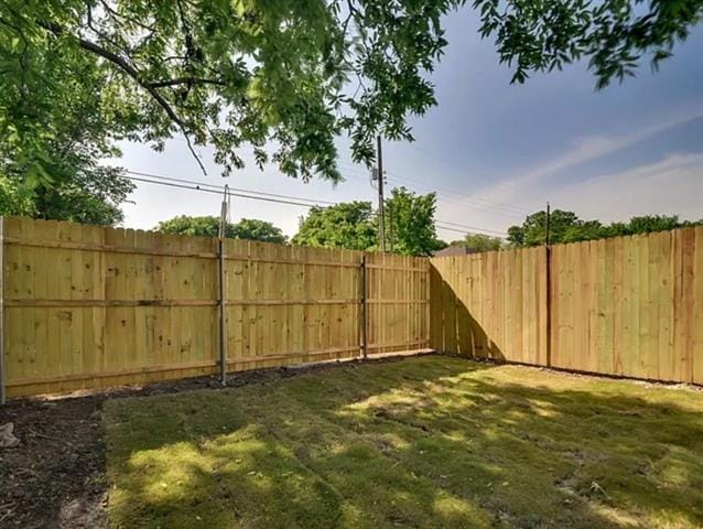 Building Photo - 3208 S Cherry Ln