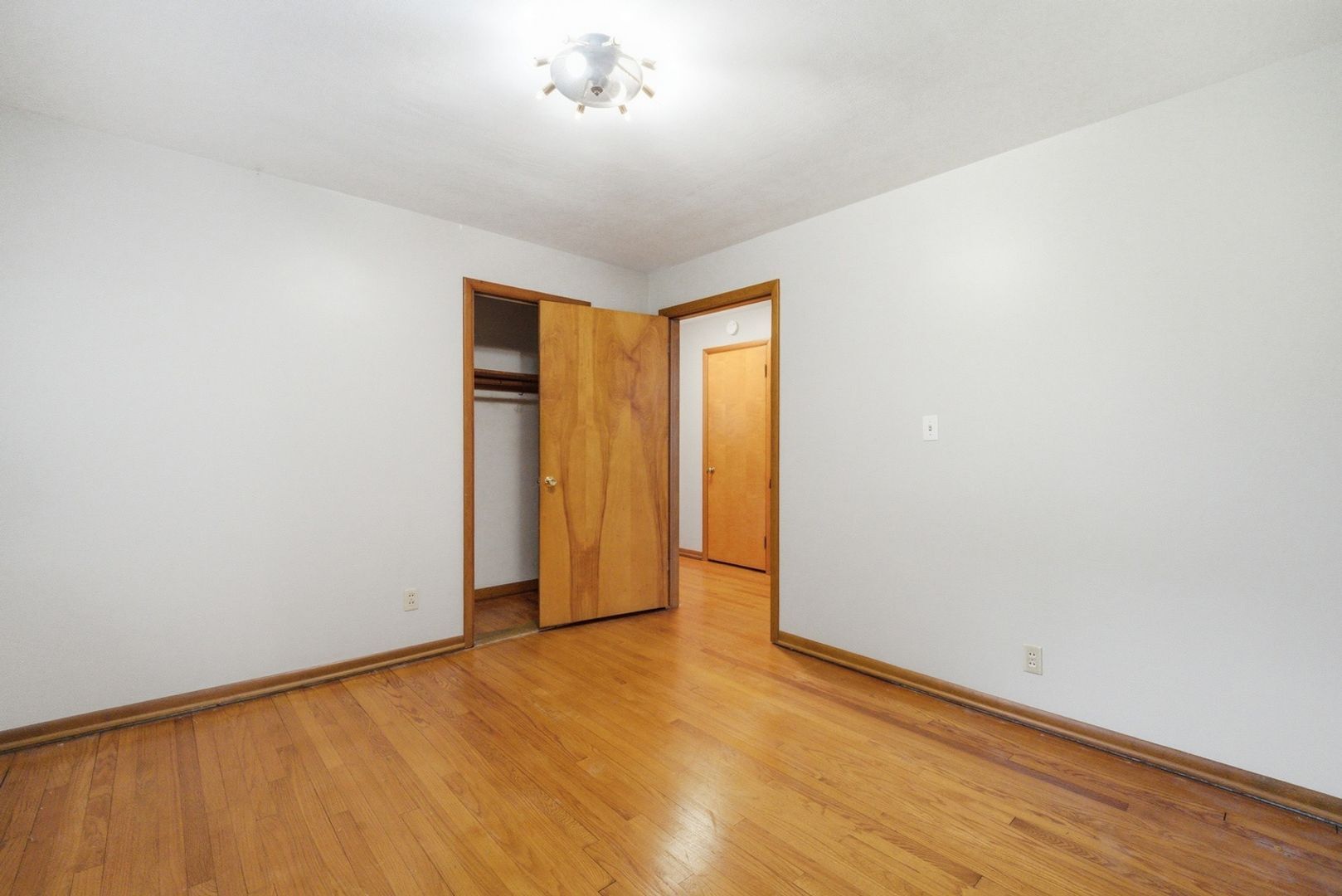 Building Photo - 3233 Brady Ln
