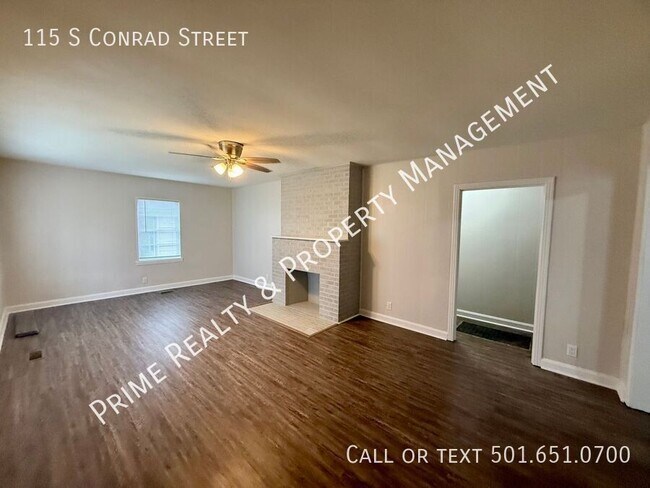 Building Photo - 115 S Conrad St