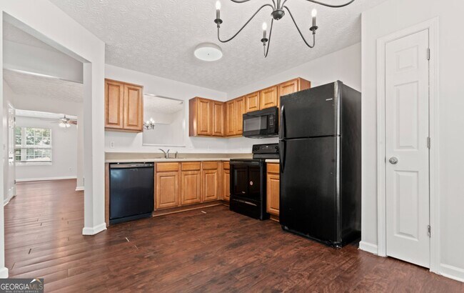 Building Photo - 5619 Union Pointe Dr