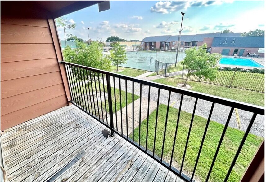 Private Balcony View - 904 University Oaks Blvd
