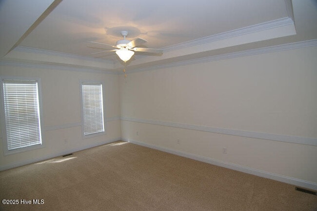 Building Photo - 2104 Cherrytree Ln