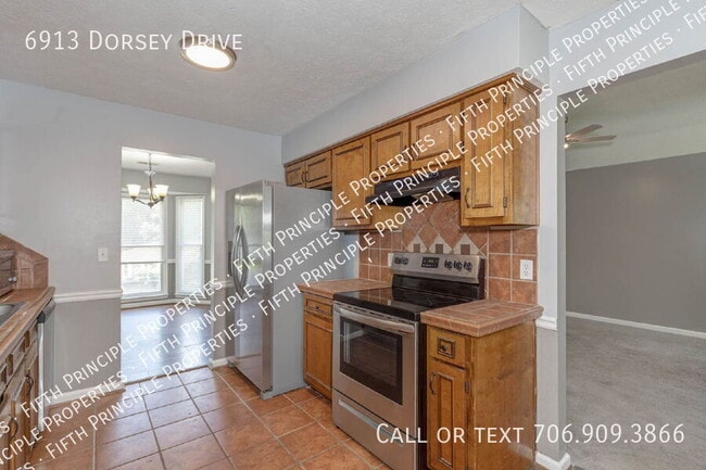 Building Photo - 6913 Dorsey Dr