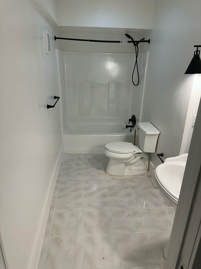 Building Photo - 1601 S Flagler Dr