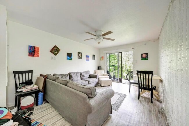 Building Photo - 710 E Dean Keeton St