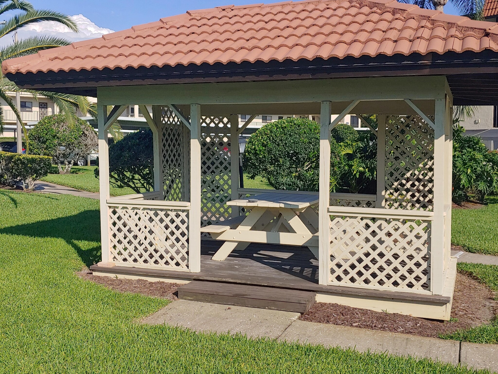 Gazebo - 2440 Winding Creek Blvd