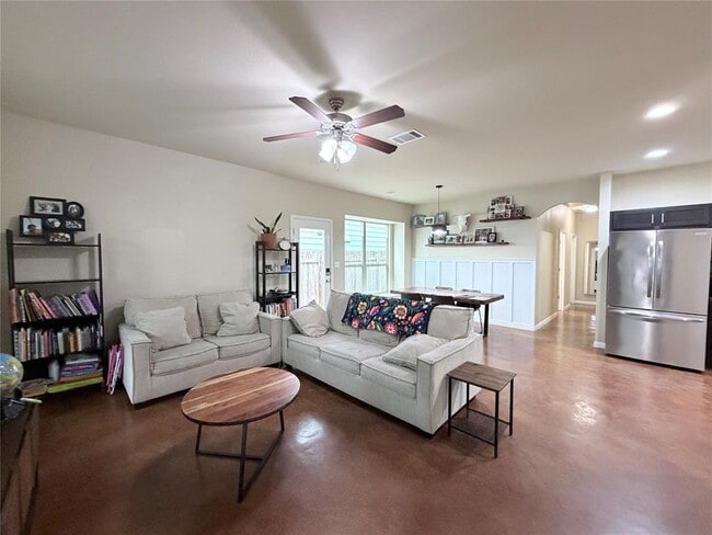 Building Photo - 4508 Kind Way