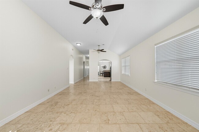 Building Photo - 8239 Nagy Hill St