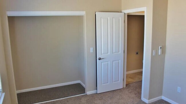 Building Photo - 1531 Tranquil Ln