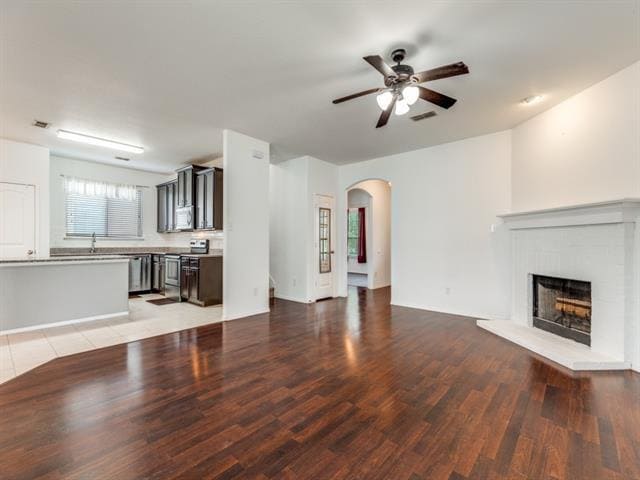 Building Photo - 1029 Holly Anne Ln