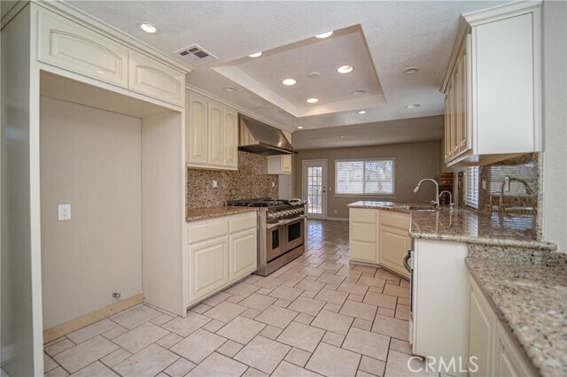 Building Photo - 11123 Woodview Dr
