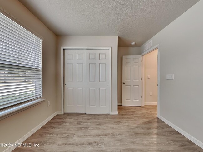 Building Photo - 8730 Kaye Ln