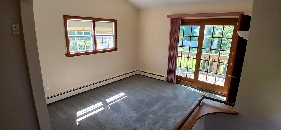 Loft - 2nd Floor - 57 Brook St