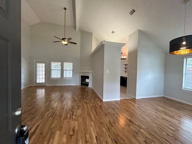 Building Photo - North Richland Hills Homes for Rent