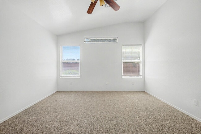 Building Photo - 3903 W Goodman Dr