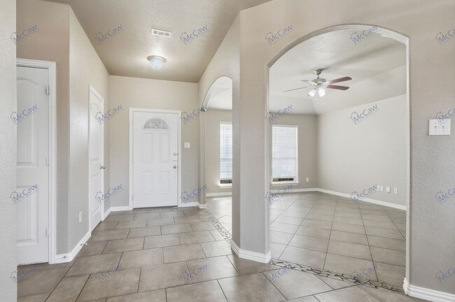 Building Photo - 8412 Weeping Cherry Ln