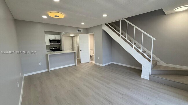 Building Photo - 5731 NW 37th St