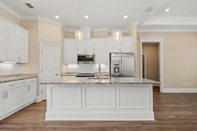 Building Photo - 64 Shelby Dr