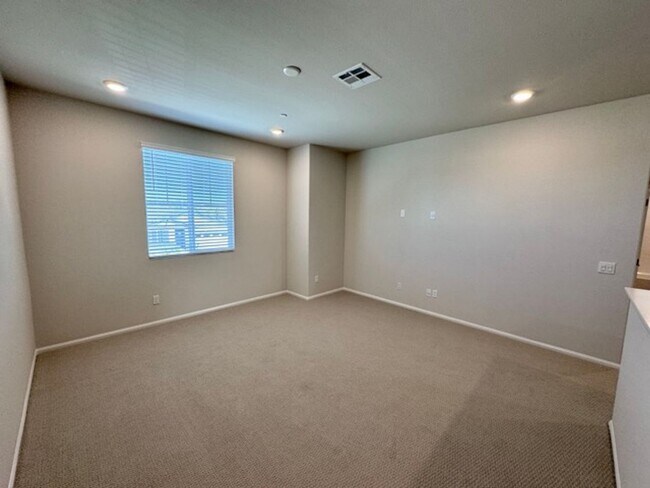 Building Photo - COMING SOON Brand new 4 bedroom Menifee Home with Solar, now available for LEASE!