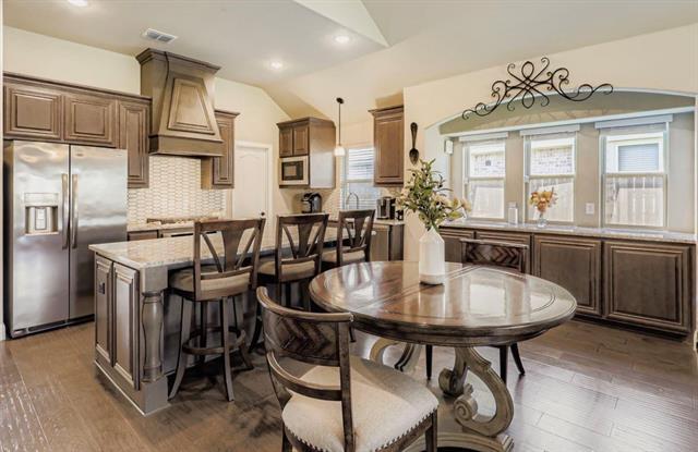 Building Photo - 4720 Water Lily Ln