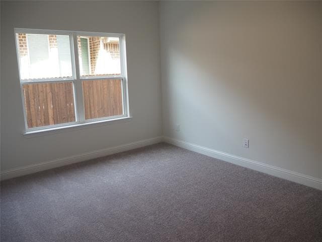 Building Photo - 2201 Yellowhammer Rd