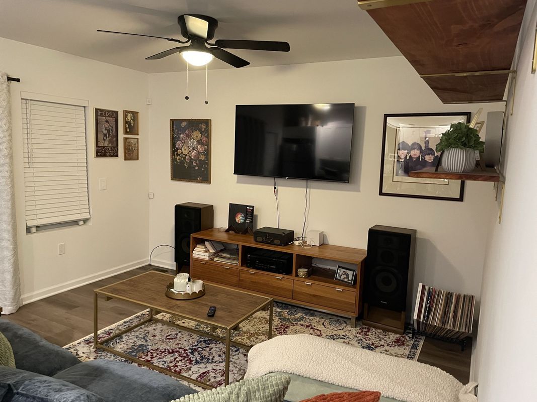 Building Photo - 1142 Springwood Ave