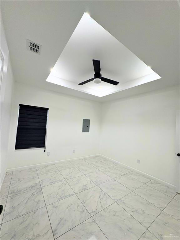 Building Photo - 13 W Woodson Dr