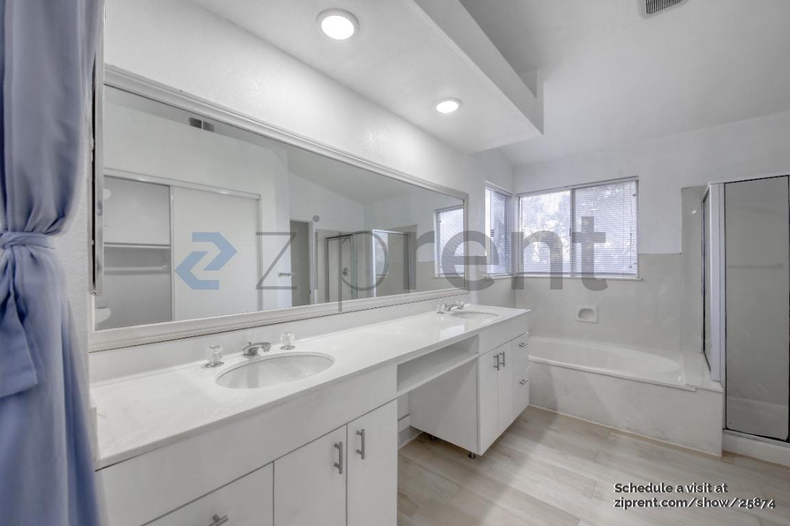 Building Photo - 21627 Winding Rd