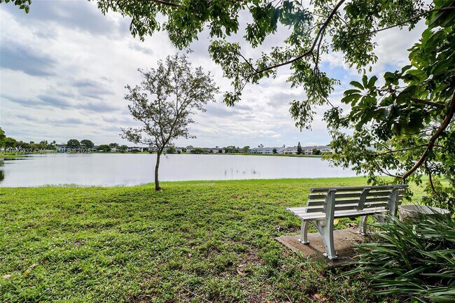 Building Photo - 3453 NW 44th St