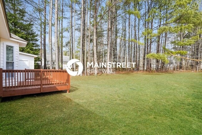 Building Photo - 3 Bedroom Pet-Friendly Home in Zebulon, NC with Main Street Renewal
