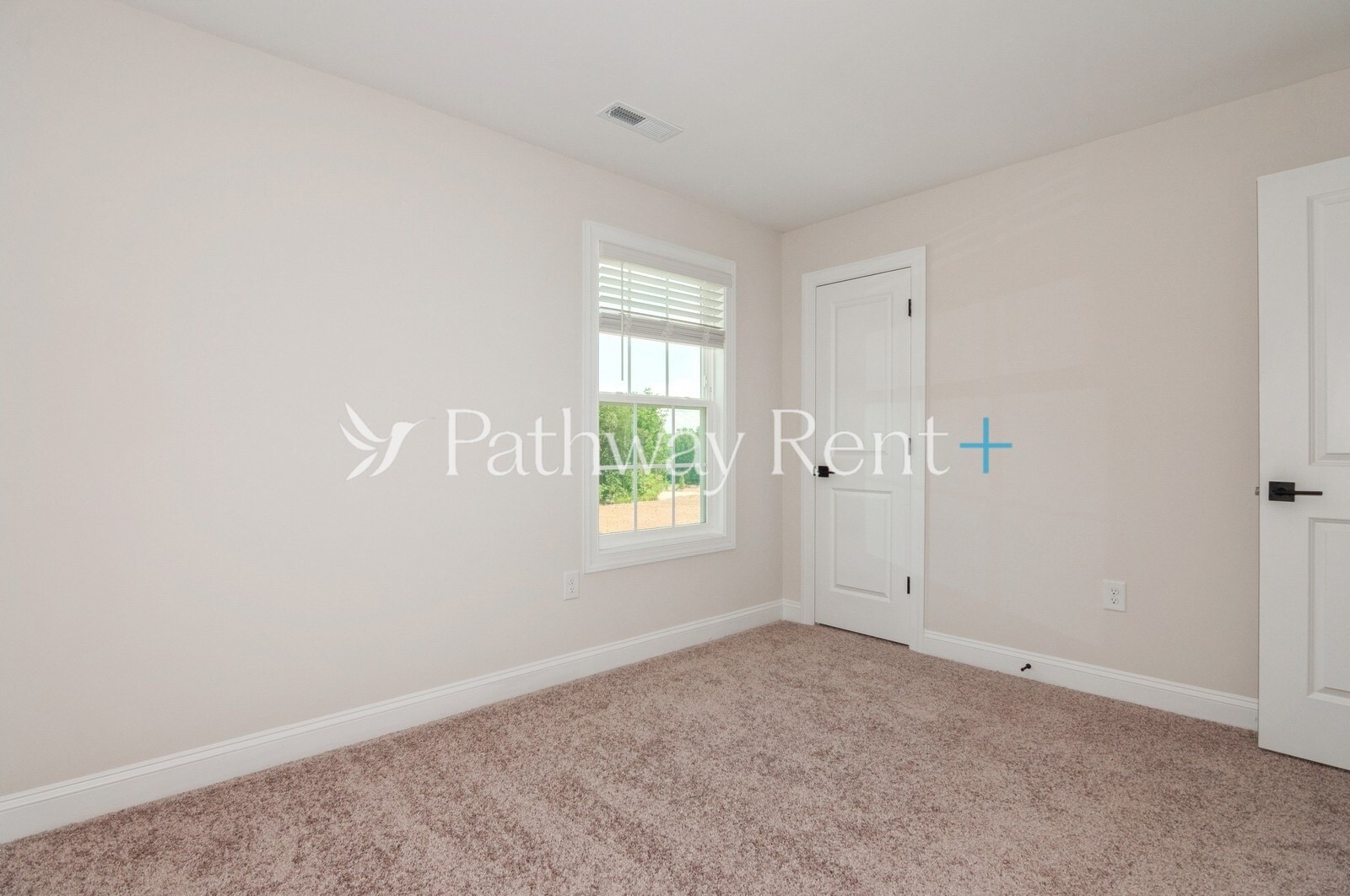 Building Photo - 107 Sandypark Ct