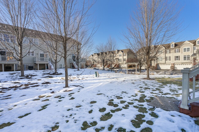 Building Photo - 3460 Bradbury Cir