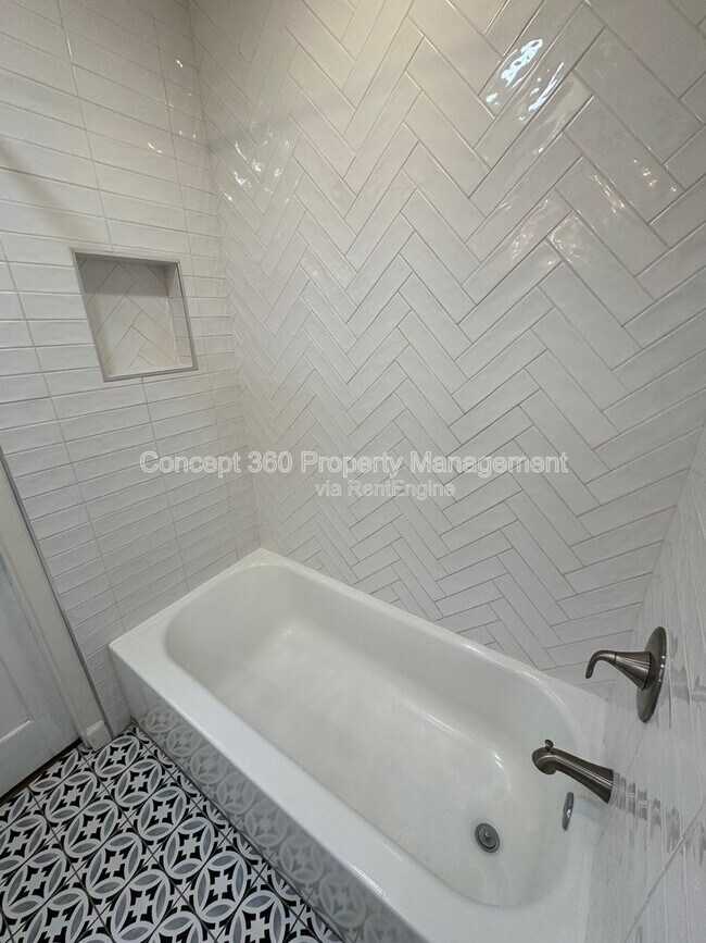 Building Photo - 1972 Fanwood Ave