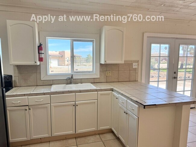 Building Photo - 57212 Chipmunk Trail