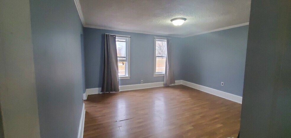 Building Photo - 527 Tedesco St