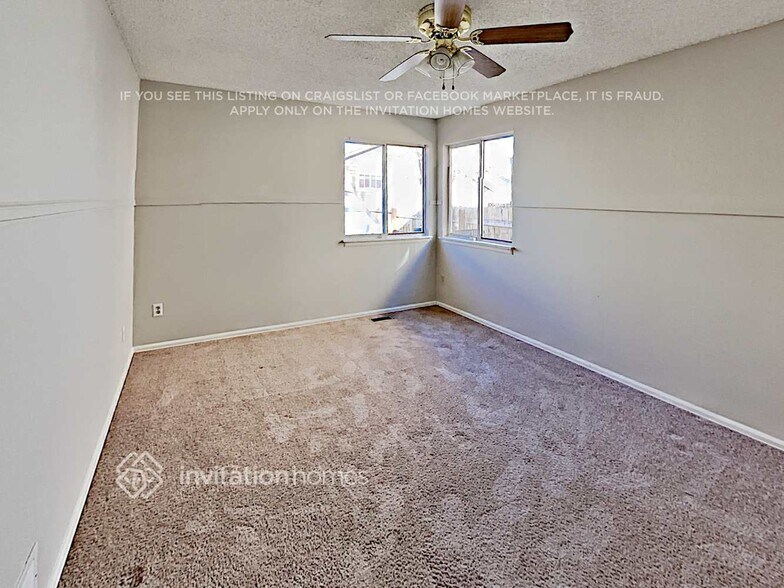 Building Photo - 18923 E Carmel Dr