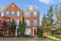 Building Photo - 716 Scarburgh Way